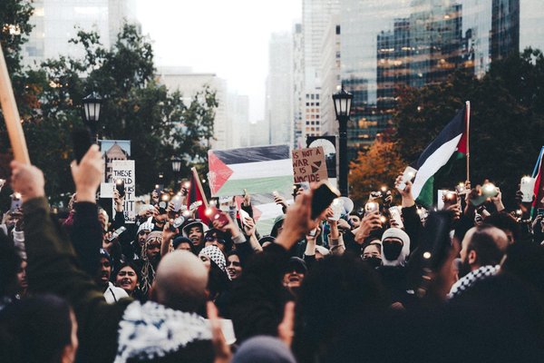 Découvrez les bénéfices d'un livre personnalisé pour enfant
